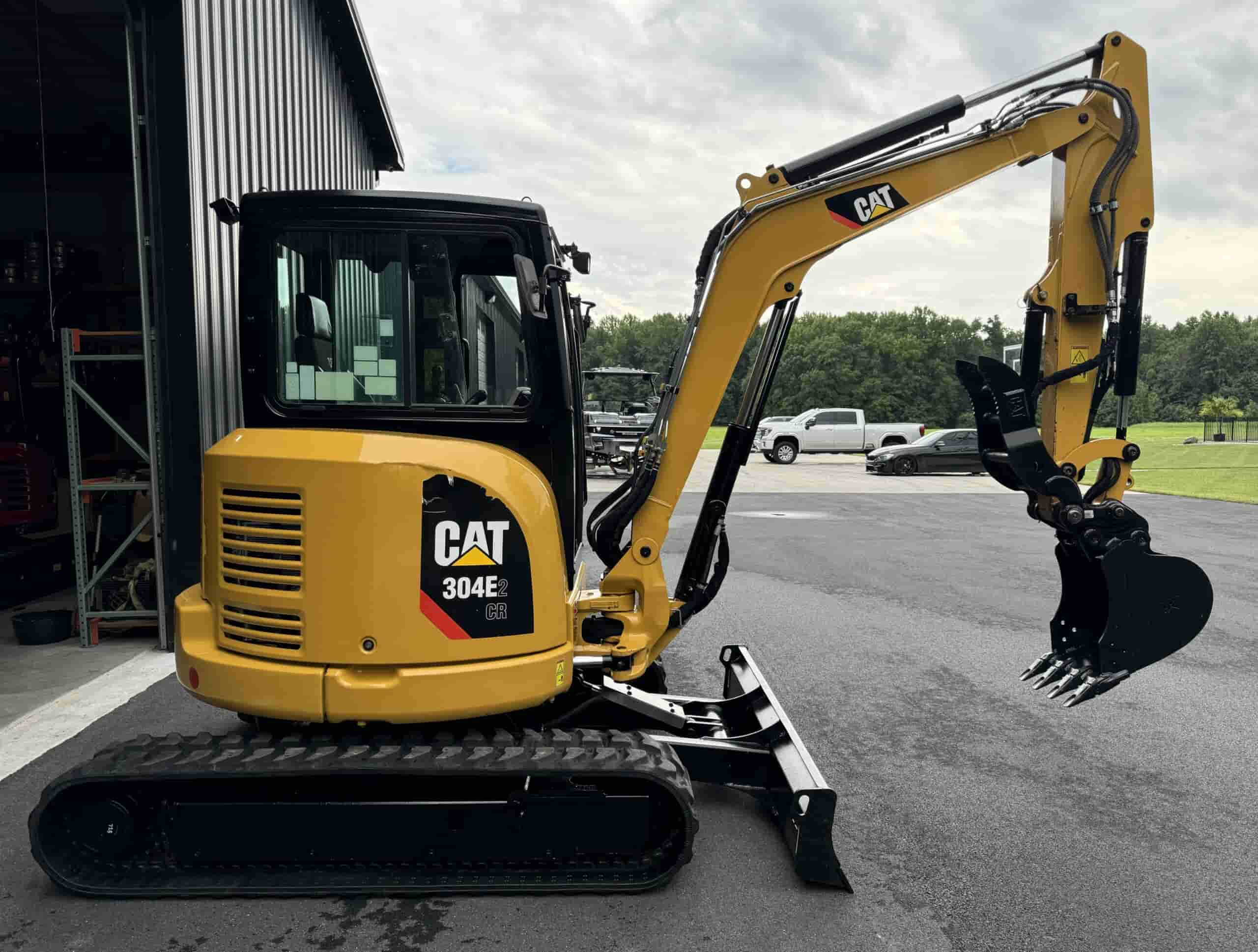 2019 CAT 304E2
